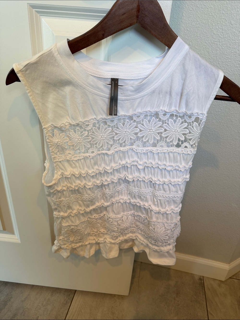 Anthropologie White Floral Lace Smocked Tank